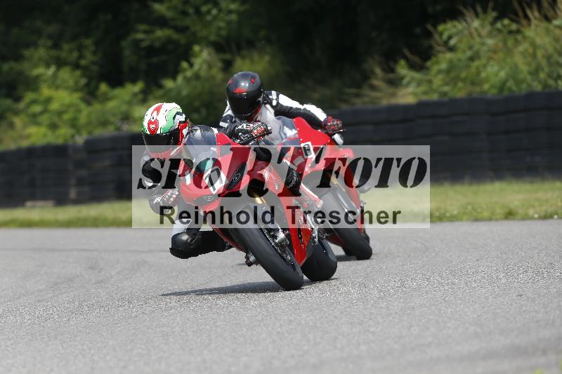 /25 10.06.2025 MaxRacing ADR/Gruppe gruen/77